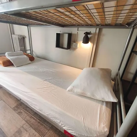 Alberg Buba House - Women Only Barcelona