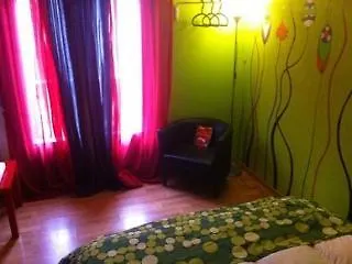 Buba House Vandrerhjem *