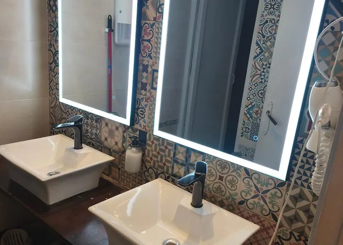 Buba House - Women Only Hostel Barcelona