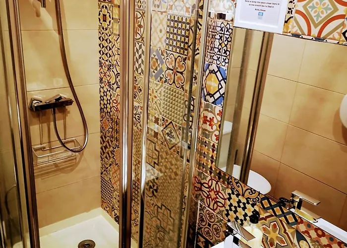 Buba House - Women Only