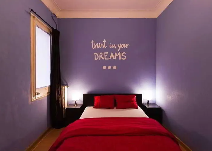 Buba House - Women Only Hostel Barcelona