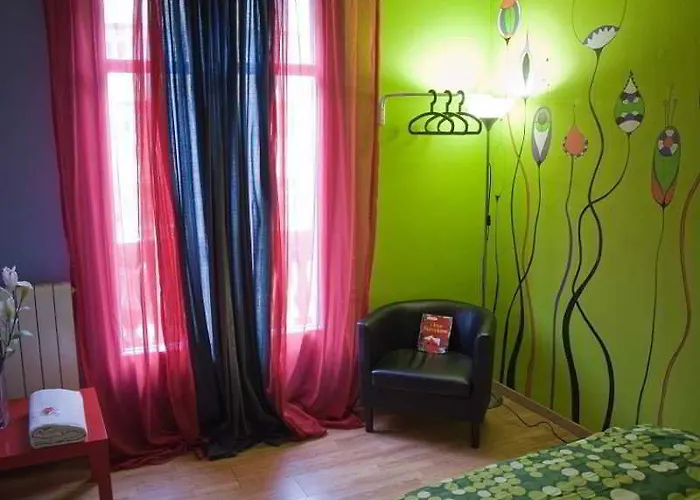 Buba House - Women Only Hostel Barcelona